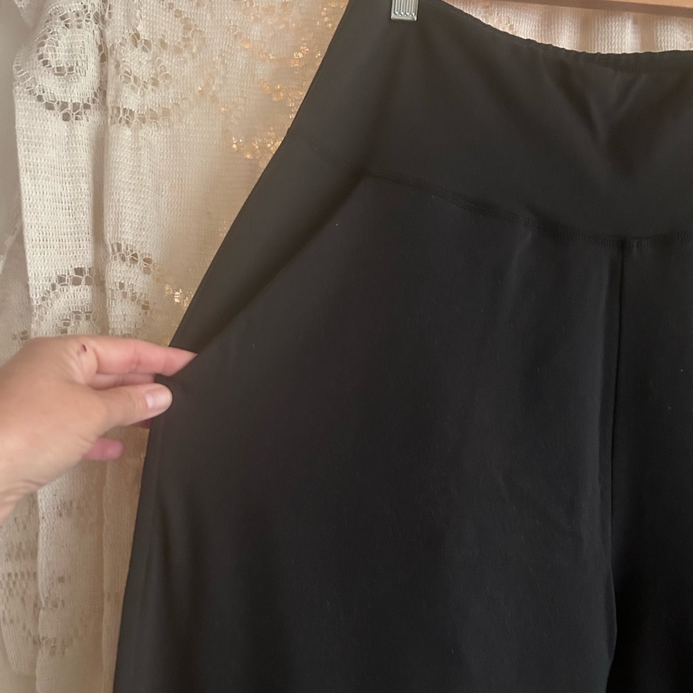 Kira Grace Wide-Leg Black Pants - Picture 3 of 10